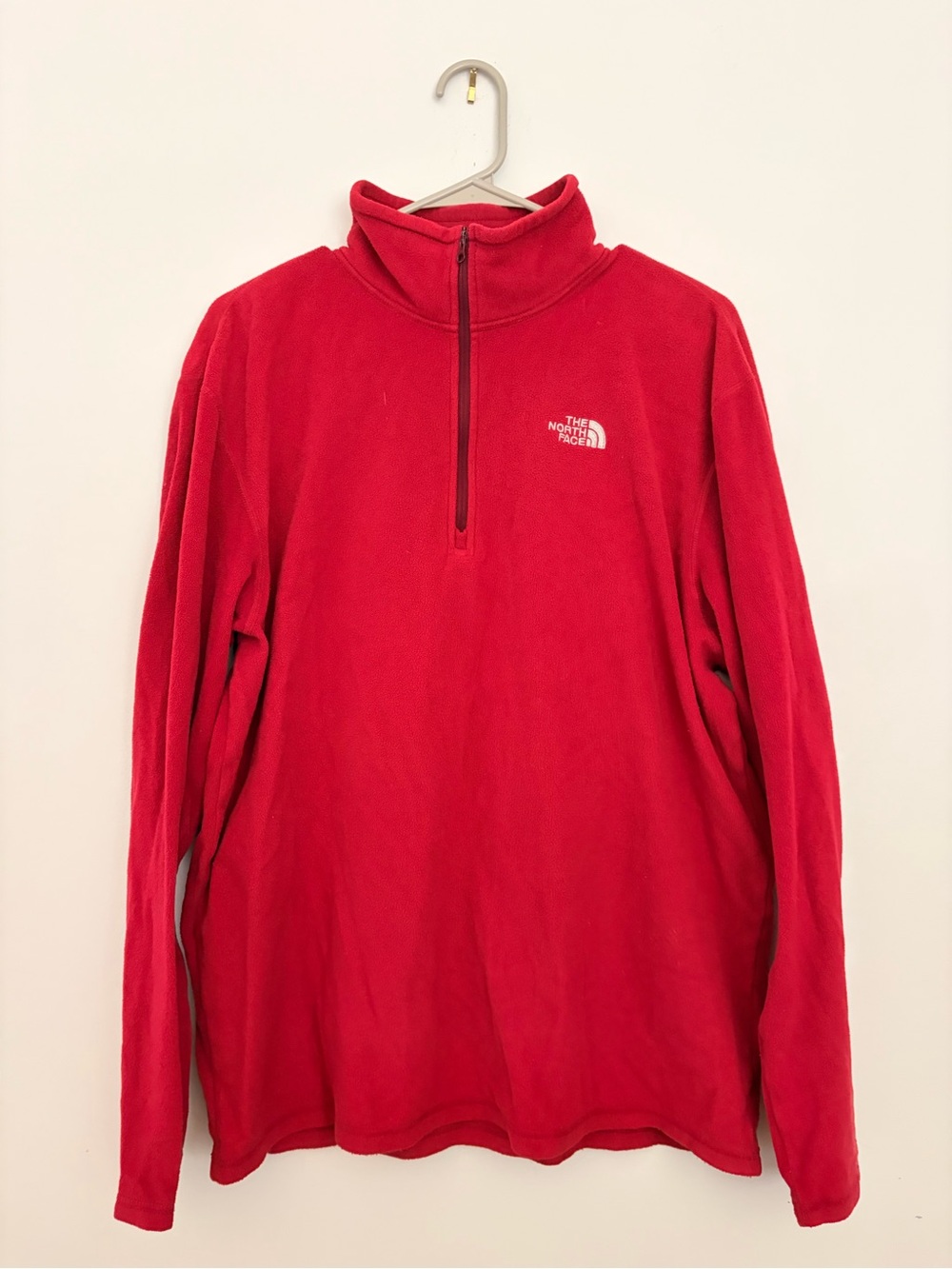 The North Face Men's Red Half-Zip Fleece Pullover